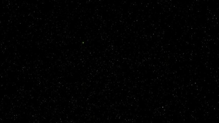 Wall Mural - Late Jan 2023 the rare green comet C/2022 E3 (ZTF) rotates around Polaris; the North Star in this timelapse video taken 1/30 from Ashland, OR 8 sec f/1.4 ISO 1600 Sony FE 85mm f/1.4 GM Sony a7S III