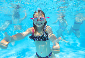 Wall Mural - kids swimming  in pool