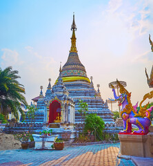 Wall Mural - The Chedi of Wat Chetawan with mosaic and stucco decor, Chiang Mai, Thailand