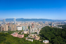 台湾 台北市 象山、展望台（摂影平台）から見る台北の街並み 北方向