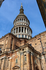 Wall Mural - Basilica e Cupola di San Gaudenzio Novara Piemonte