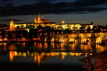 Wall Mural - Evening view of Charles bridge, Prazsky Hrad and Vltava river.