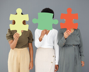 Aufkleber - Teamwork, jigsaw puzzle and business people together for collaboration, innovation and solidarity. Entrepreneur women hold color icon in hand for connection, creativity and solution to solve or join