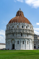 Wall Mural - Baptistery of Pisa in Piazza del Duomo, Italy.