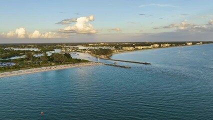 Canvas Print - Aerial view of Nokomis beach at sunset crowded with people waiting for Independence Day fireworks. Evening at Florida coast