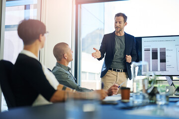 Aufkleber - Any thoughts. Shot of a group of businesspeople meeting in the boardroom.
