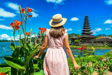 Sticker - Pura Ulun Danu Beratan Bedugul temple