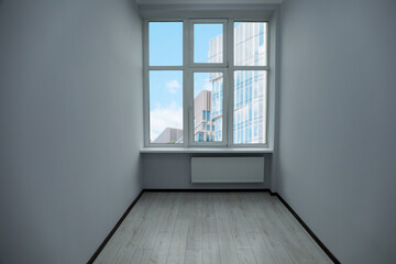 Canvas Print - New empty room with clean windows and white walls