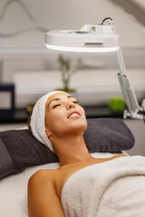 Wall Mural - Woman On A Facial Treatment At The Beauty Salon