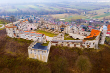 View From Drone Of Janowiec Castle, Renaissance Castle In Lublin Voivodeship, Poland
