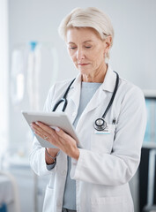 Aufkleber - Healthcare, research and senior doctor with tablet for online consulting, telehealth and wellness app. Cardiology, hospital and woman on digital tech for internet, medical results and patient data