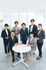 Poster - 幅広い世代のビジネスパーソンのグループ
