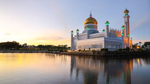 Long Exposure Night View Of Conic Building In Bandar Seri Begawan Brunei,Sultan Omar Ali Saifuddin Mosque During Sunset.