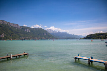 Naklejka na meble Lake Annecy surrounded by its mountains