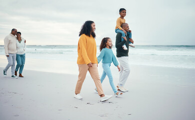 Canvas Print - Grandparents, parents and children walking on beach enjoying holiday, travel vacation and weekend together. Big family, smile and happy people holding hands for bonding, quality time and relax by sea