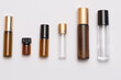 Szklane buteleczki typu roll-on stosowane do tworzenia perfum