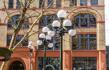 Canvas Print - Lights And Old Building