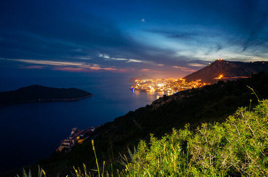 Wall Mural - A spectacular scenery of the night town of Dubrovnik from a height. Croatia, South Dalmatia, Europe.