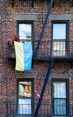 Canvas Print - Banner for Ukraine on Iron Fire Escape