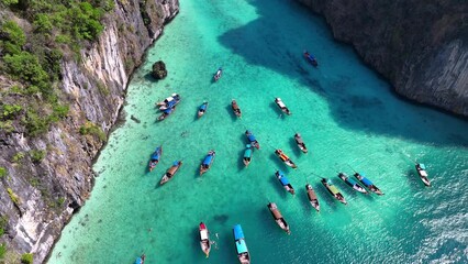 Wall Mural - Aerial view of Maya bay and Pileh lagoon in Phi phi island, Thailand