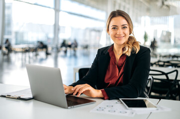 successful confident caucasian business woman dressed in elegant wear, executive, recruitment, produ