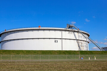 Wall Mural - BP refinery in Europoort as part of the port of Rotterdam