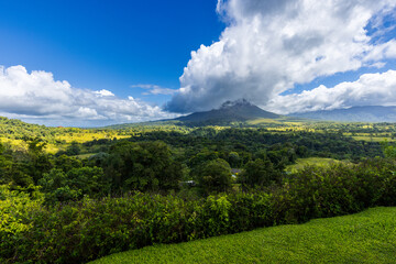 Canvas Print - Arenal Volcano National Park