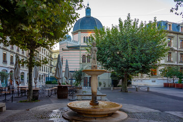 Canvas Print - Beth Yaakov Synagogue in Swiss town Geneva