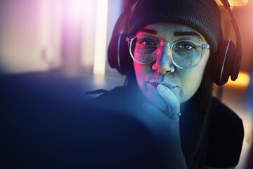 Aufkleber - Thinking face, Information technology or woman hacker in dark room at night for coding or cybersecurity. Research, pc software or girl hacking online in digital transformation on internet or website