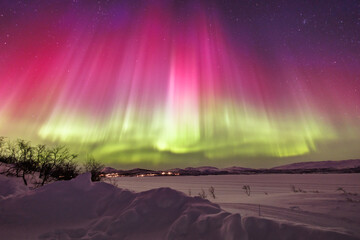 aurora borealis over the mountains