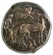 antike Münze: griechisches Zweigespann, das von Nike in Gestalt eines Engels bekränzt wird