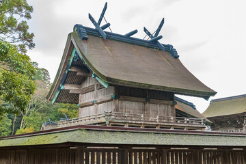 Poster - Honden main hall, National Treasure, of the Izumo Taisha grand shrine in Izumo City, Shimane Prefecture, Japan