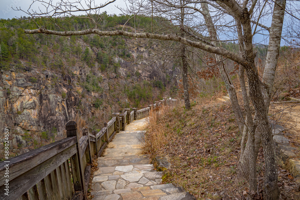 Foto de Stock Outlooks around Tallulah Falls are in northeast of
