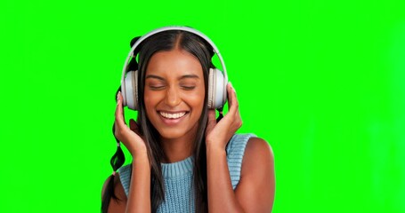 Poster - Happy music, green screen dancing and woman dance to headphones song, wellness audio podcast or radio sound track. Female singer, dancer face and singing chroma key person on mockup studio background