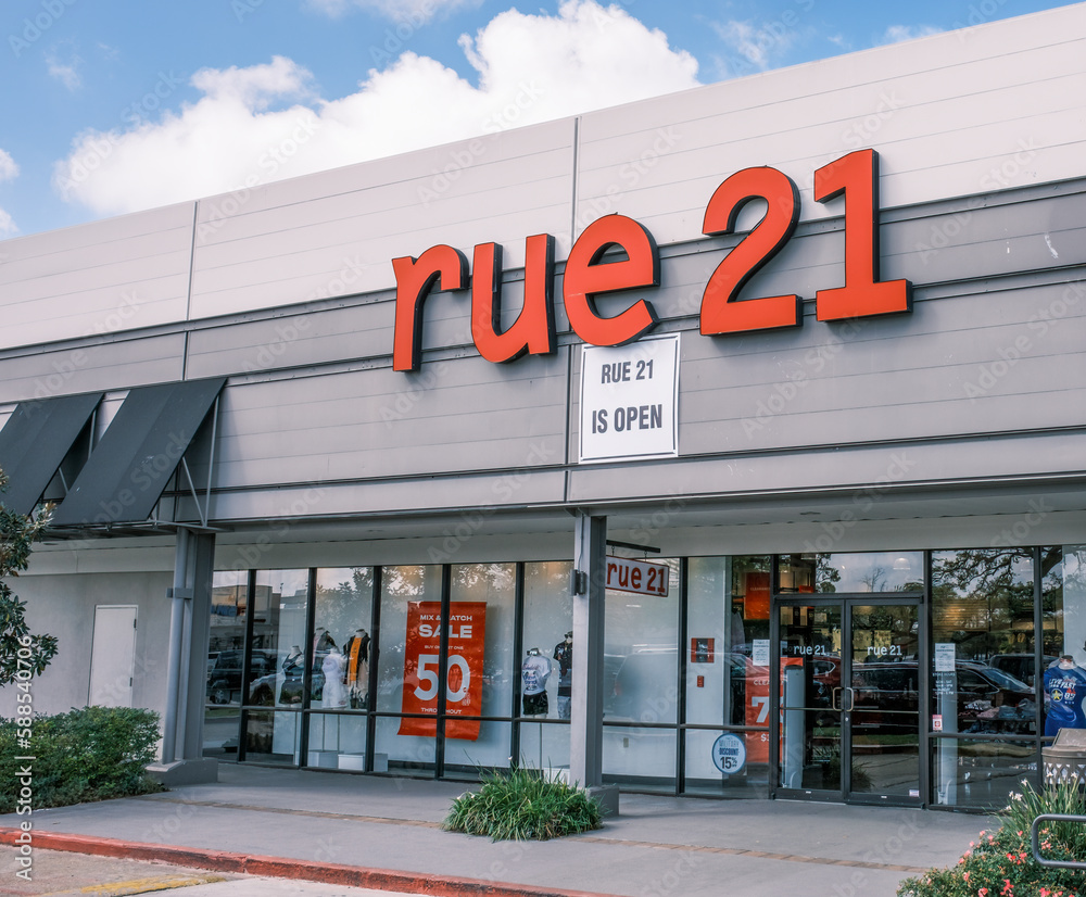 Front of Rue 21 Clothing Store in the Elmwood Shopping Center on March 23, 2023 in Harahan, LA, USA