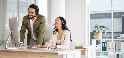 Aufkleber - Call center, team and training, consultant and advisor, CRM and contact us, collaboration and happy people. Customer service, telemarketing and tech support, man and woman work together at computer