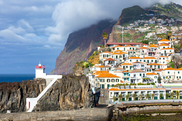 Canvas Print - Madeira. Camara de Lobos. Small fisherman village, popular tourist destination. Madeira is known as the island of eternal spring. Madeira Island, Portugal.