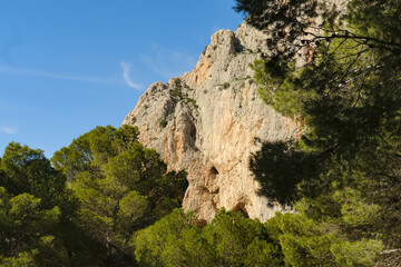 limestone cliffs el chorro gorge, views mountains andalusia, spain, famous area, popular rock climbi