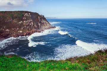 Canvas Print - Huge waves of surf