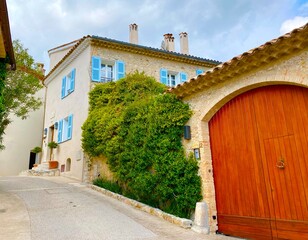 Wall Mural - Charming hilltop village of Mougins in the south of France