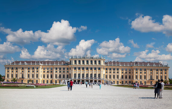 view of the schonbrunn palace palace. vienna, austria