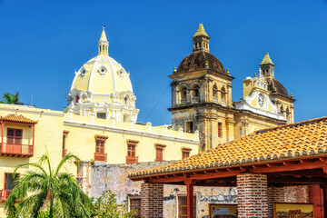Canvas Print - Cityscape of Cartagena Colombia with Church of Saint Peter Claver