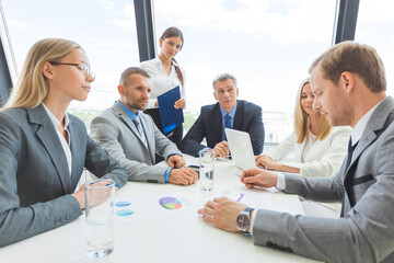 Canvas Print - Business team at briefing