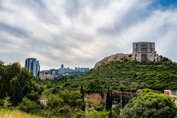 Canvas Print - View of the new residential areas of the city of Haifa, Israel.