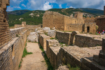 Poster - In the ruins of Loarre Castle