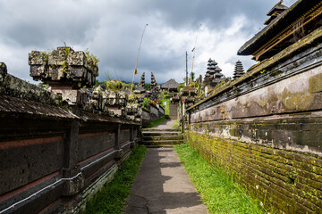 Canvas Print - views of pura besakih complex in bali, indonesia