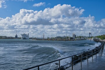 Canvas Print - harbor of warnemuende