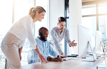 Leinwandbilder - Call center team, group of people and help at computer, support in training or collaboration in customer service. Contact us, CRM and coworking with teaching and learning, coaching and communication