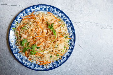 Wall Mural - noodles with chicken and vegetables,