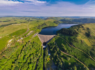 Stausees Llyn Clywedog in Powys, Wales, Vereinigtes Königreich.